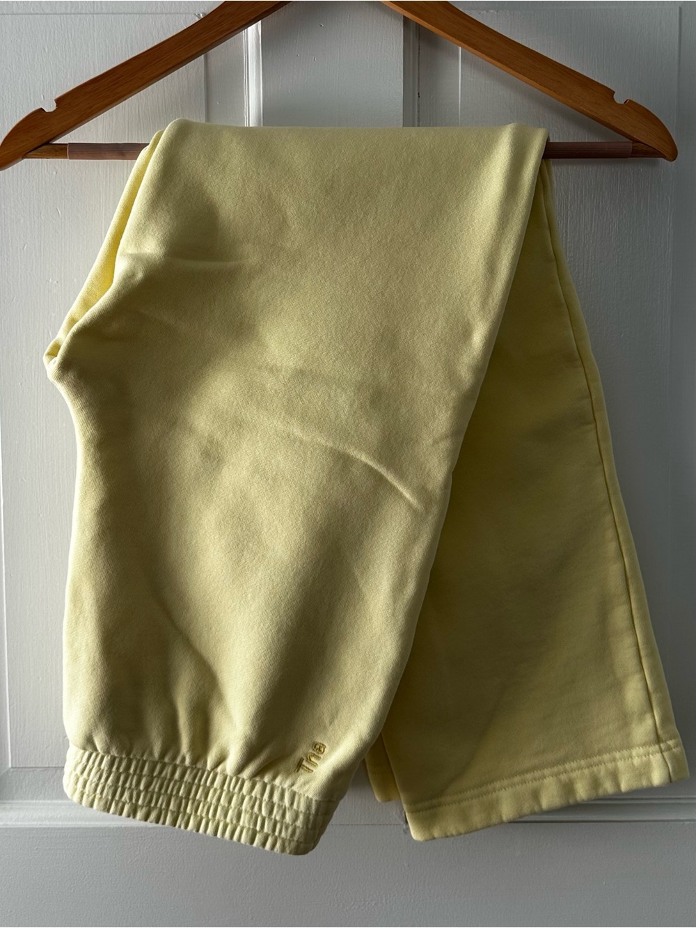 Aritzia - TNA Cozy Boyfriend Sweatpants